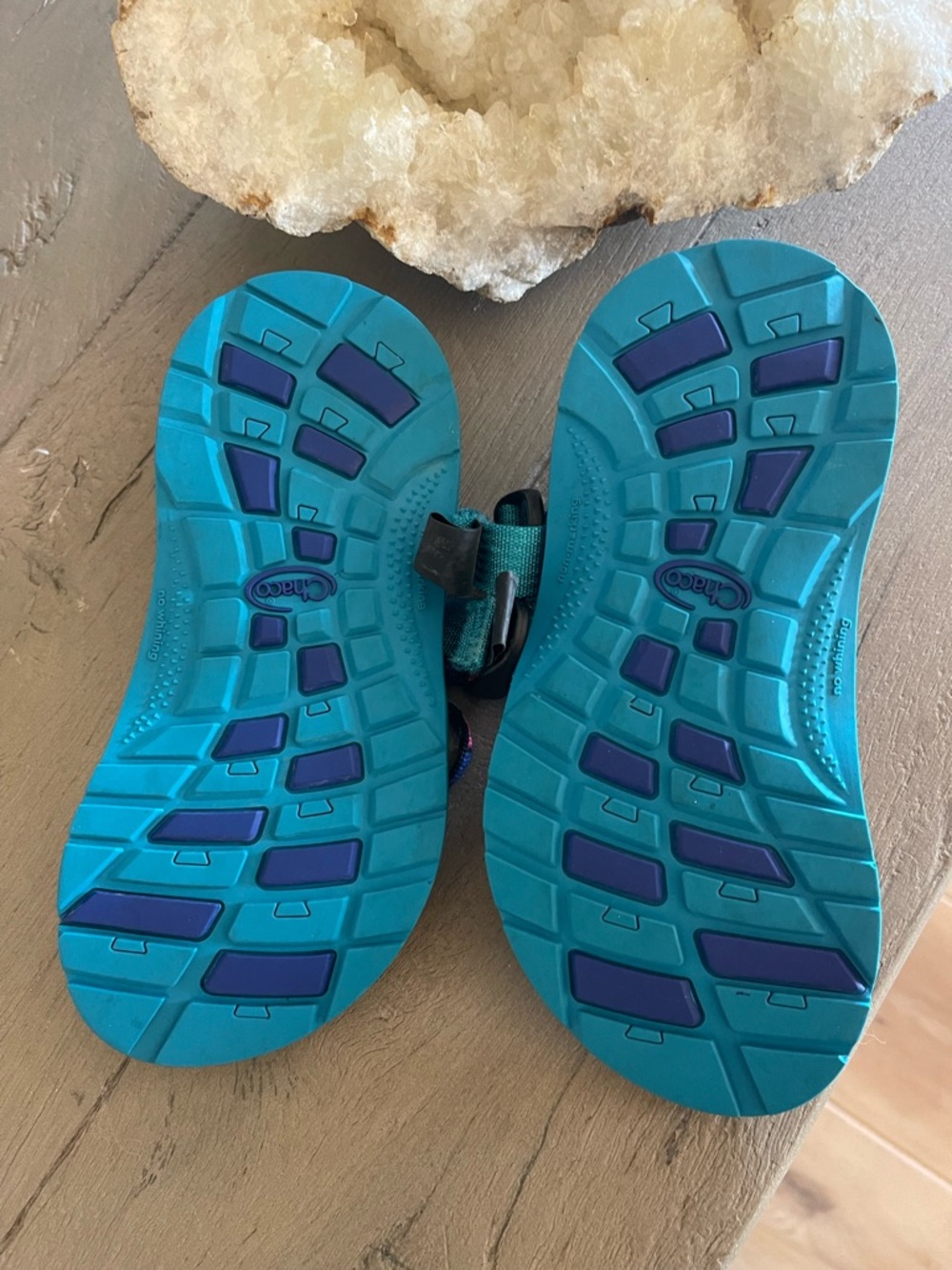 Chaco Kids Multicolor Teal Black Strap Sandals - Picture 3 of 4